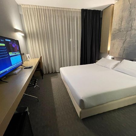 Bes Hotel Cremona Soncino Buitenkant foto